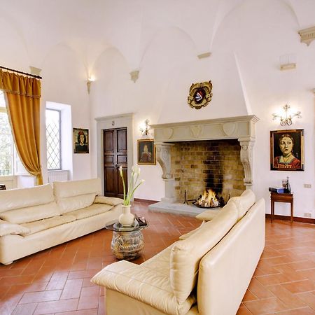 Borgo San Lorenzo A Linari San Rocco a Pilli Exterior photo